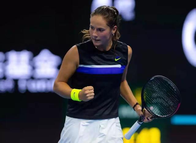 波士顿以五 波士顿以五